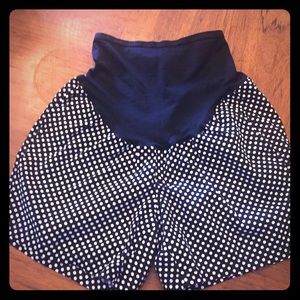 Old Navy Maternity Shorts